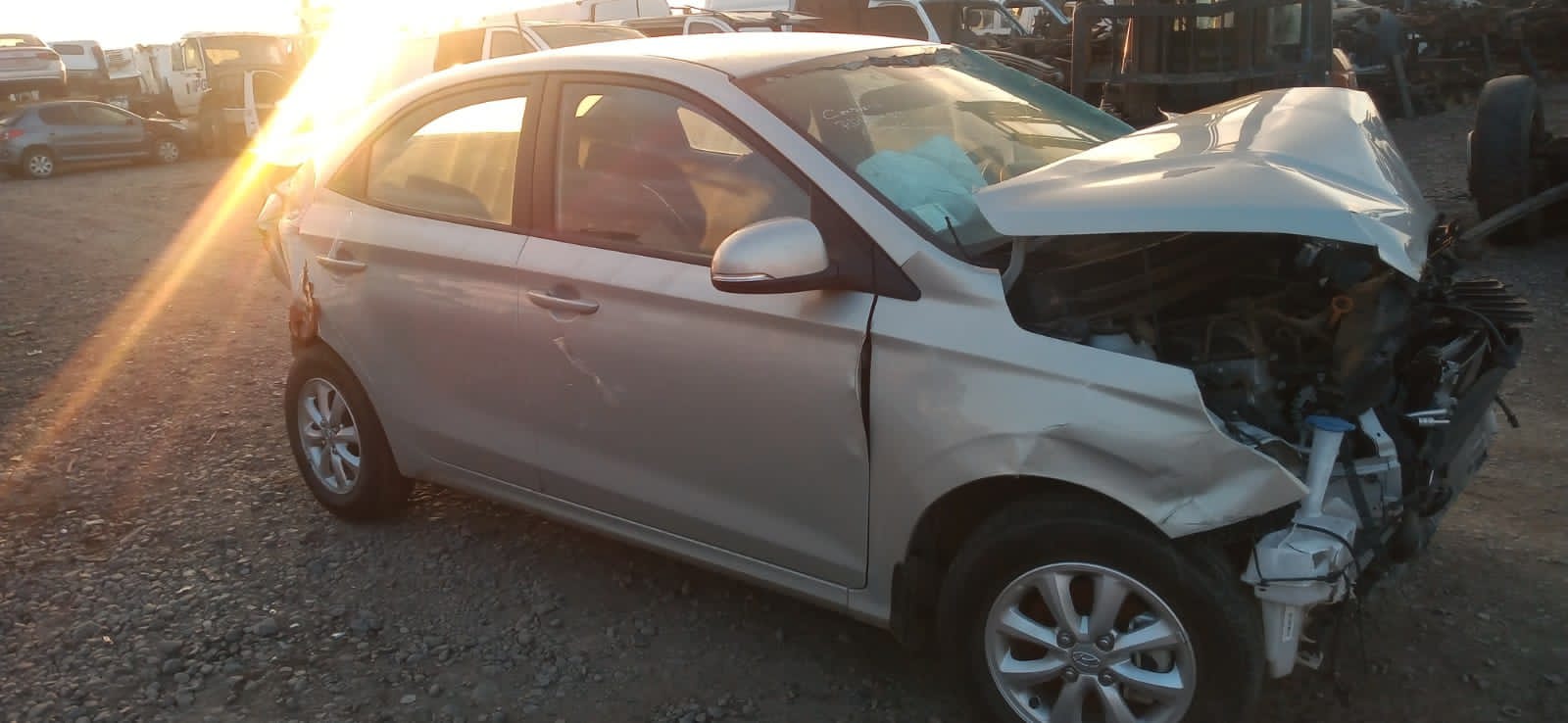  Hyundai VERNA 2020    EN DESARME